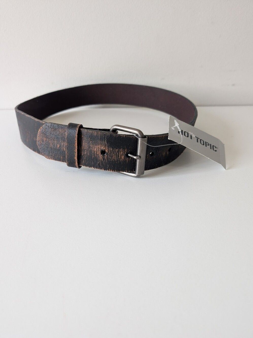 Hot Topic Distressed Brown Leather Belt Size 30